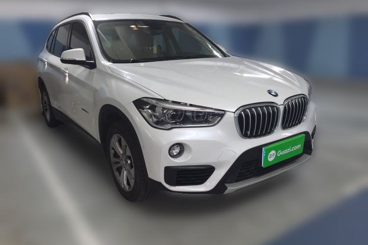 Used BMW X1 2016 sDrive18Li Premium Edition Front Right 45 Deg