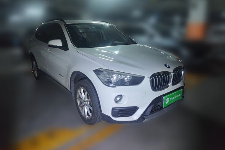 Used BMW X1 2016 sDrive18Li Fashion Model Front Right 45 Deg