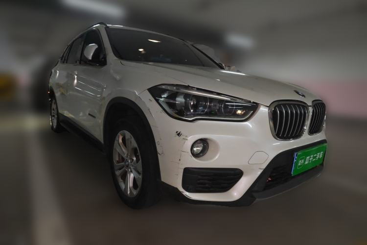Used BMW X1 2016 sDrive18Li Premium Edition Front Right 45 Deg