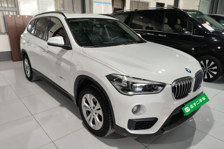 Used BMW X1 2016 sDrive18Li Premium Edition Front Right 45 Deg