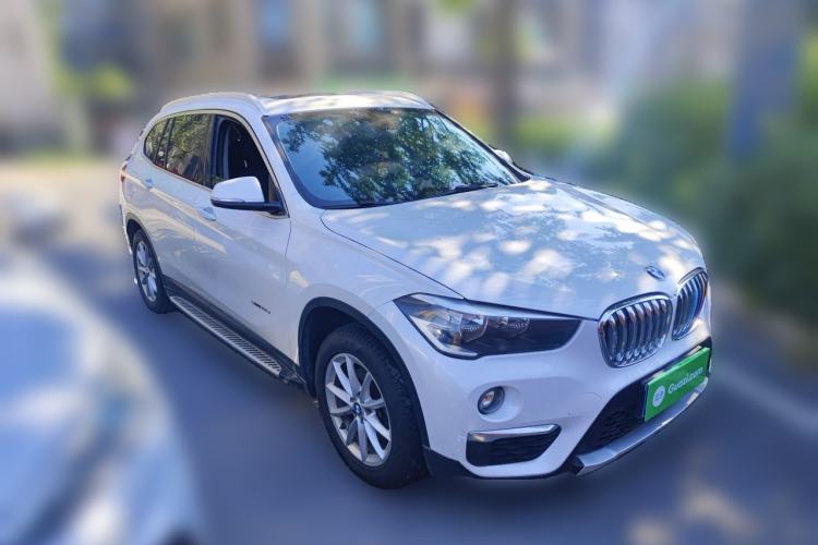 Used BMW X1 2016 sDrive18Li Fashion Model Front Right 45 Deg