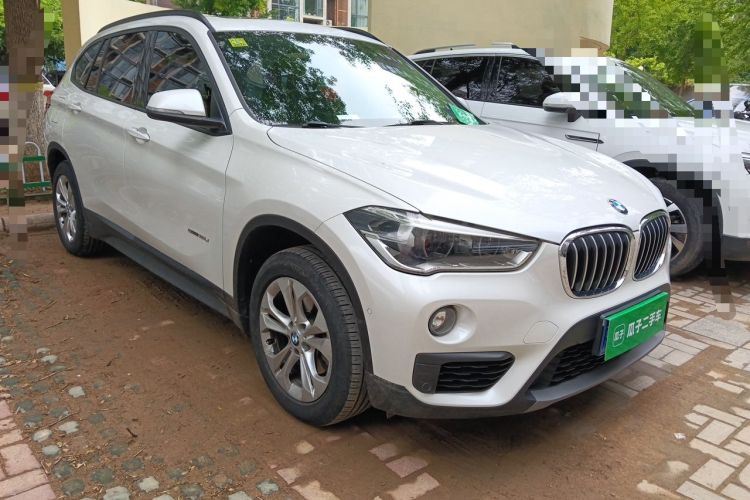 Used BMW X1 2016 sDrive18Li Premium Edition Front Right 45 Deg