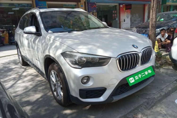 Used BMW X1 2016 sDrive18Li Fashion Model Front Right 45 Deg
