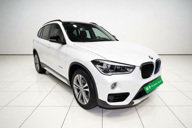 Used BMW X1 2016 xDrive25Li Luxury Model Front Right 45 Deg