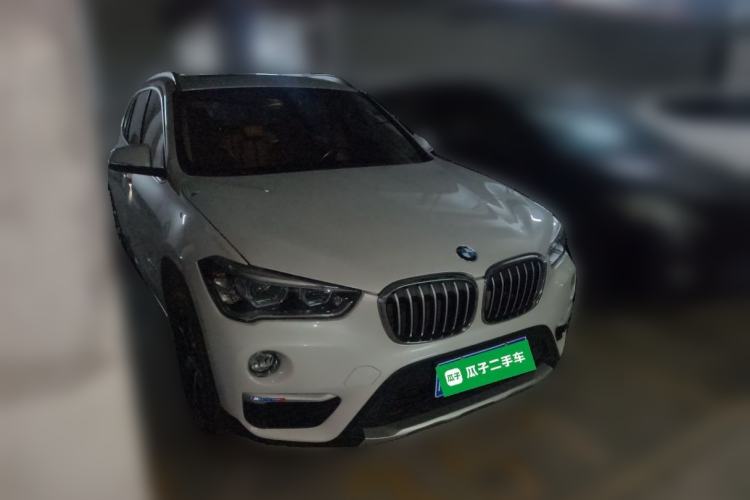 Used BMW X1 2016 sDrive18Li Luxury Model Front Right 45 Deg