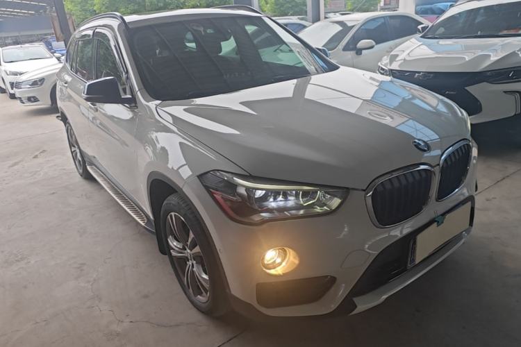 Used BMW X1 2016 xDrive20Li Luxury Model Front Right 45 Deg