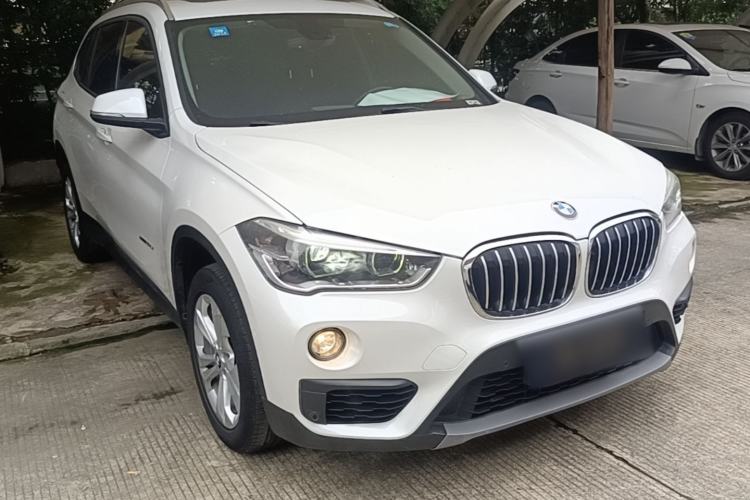Used BMW X1 2016 sDrive18Li Premium Edition Front Right 45 Deg