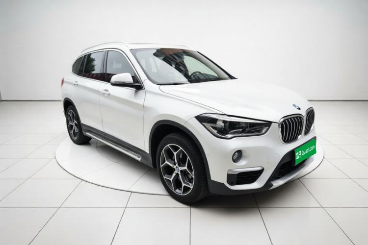 Used BMW X1 2016 sDrive18Li Luxury Model Front Right 45 Deg