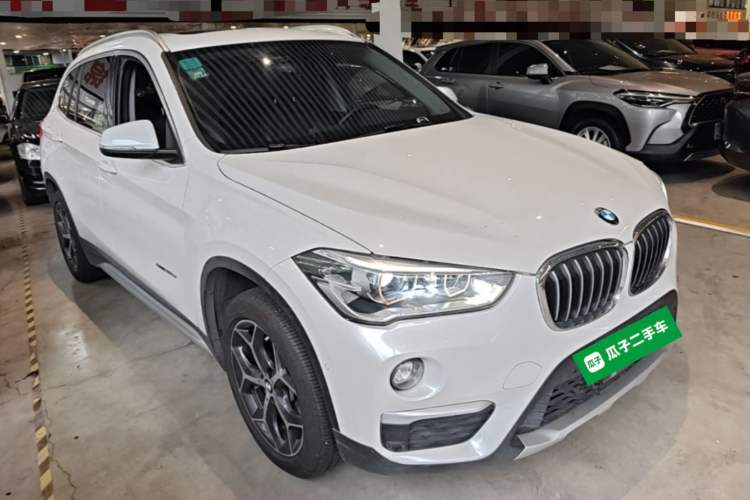 Used BMW X1 2016 sDrive20Li Luxury Model Front Right 45 Deg