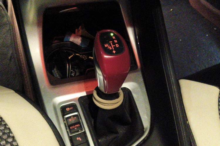 Used BMW X1 2016 sDrive18Li Premium Edition Gear Lever