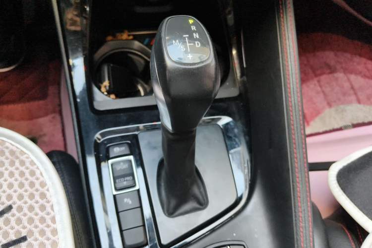 Used BMW X1 2016 sDrive20Li Luxury Model Gear Lever