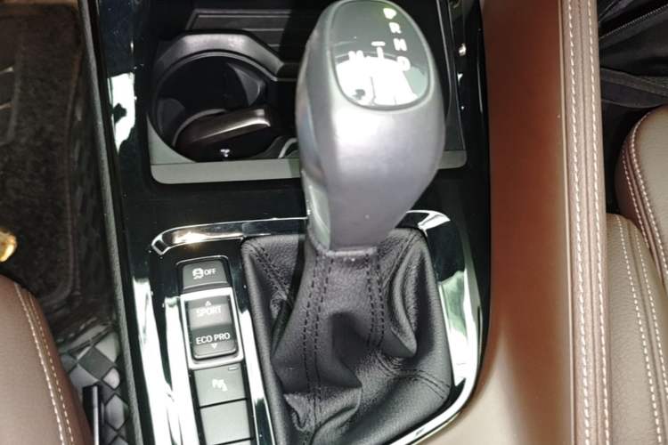 Used BMW X1 2016 sDrive20Li Luxury Model Gear Lever