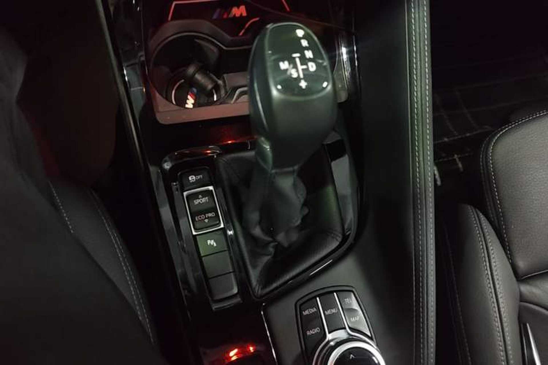Used BMW X1 2016 sDrive20Li Luxury Model Gear Lever