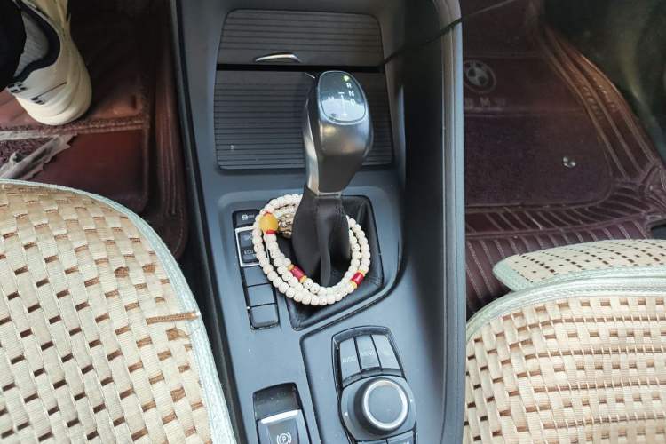 Used BMW X1 2016 sDrive18Li Fashion Model Gear Lever
