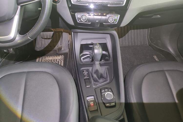 Used BMW X1 2016 sDrive18Li Fashion Model Gear Lever