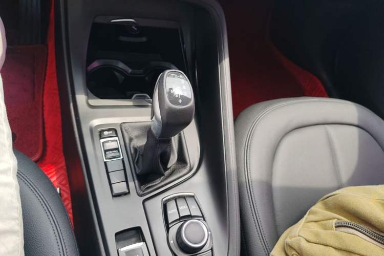 Used BMW X1 2016 sDrive18Li Fashion Model Gear Lever