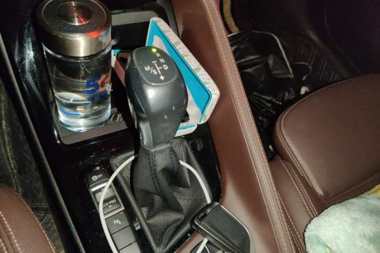 Used BMW X1 2016 sDrive20Li Luxury Model Gear Lever