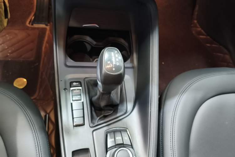 Used BMW X1 2016 sDrive18Li Fashion Model Gear Lever