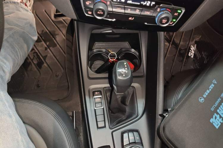 Used BMW X1 2016 sDrive18Li Fashion Model Gear Lever