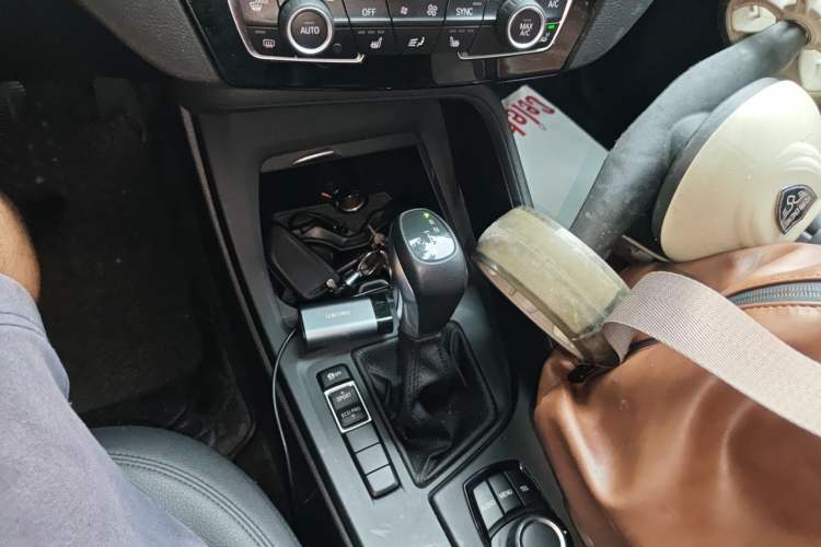 Used BMW X1 2016 sDrive18Li Fashion Model Gear Lever