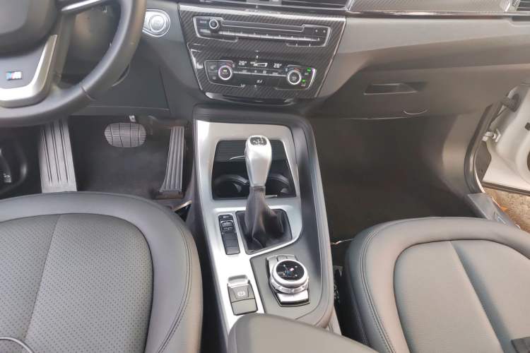 Used BMW X1 2016 sDrive18Li Fashion Model Gear Lever