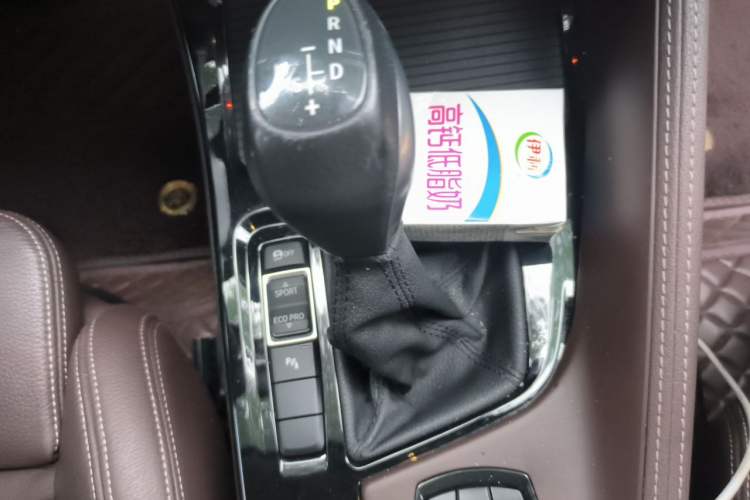 Used BMW X1 2016 sDrive18Li Luxury Model Gear Lever