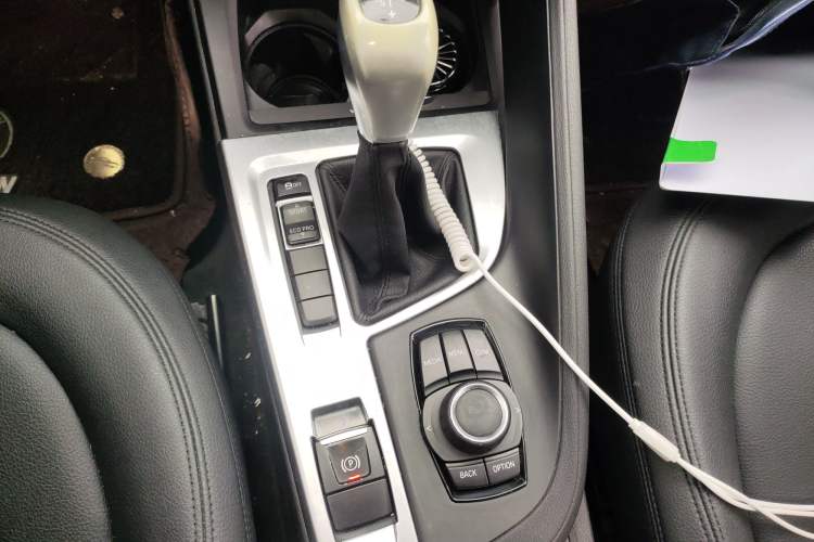 Used BMW X1 2016 sDrive18Li Fashion Model Gear Lever