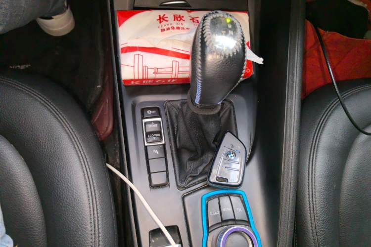 Used BMW X1 2016 sDrive18Li Premium Edition Gear Lever