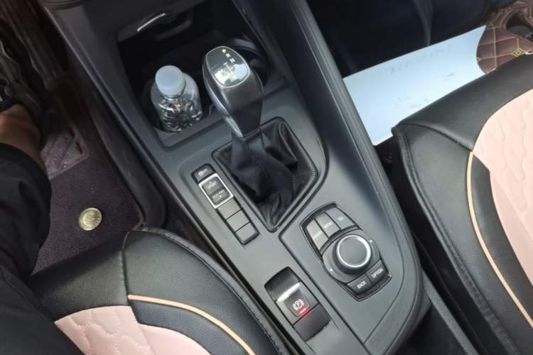 Used BMW X1 2016 sDrive18Li Fashion Model Gear Lever