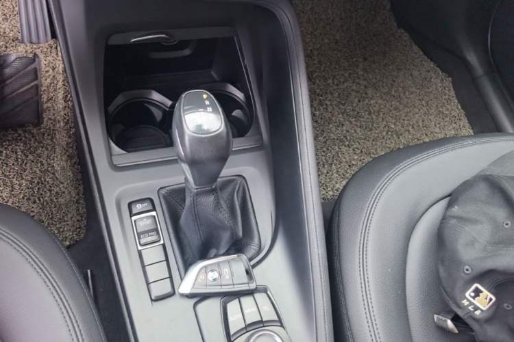 Used BMW X1 2016 sDrive18Li Fashion Model Gear Lever
