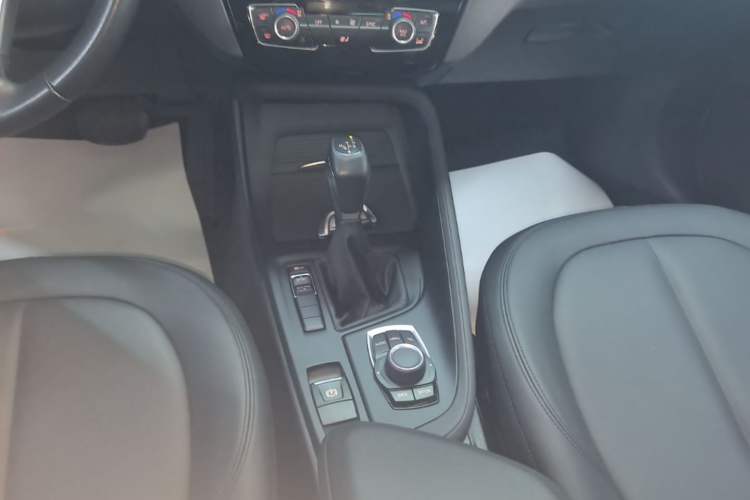 Used BMW X1 2016 sDrive18Li Fashion Model Gear Lever