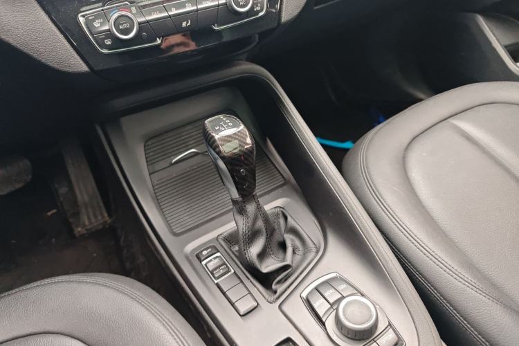 Used BMW X1 2016 sDrive18Li Fashion Model Gear Lever