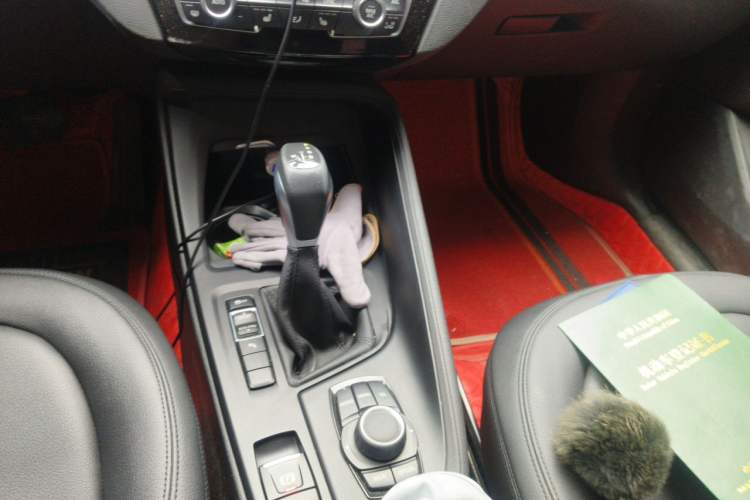 Used BMW X1 2016 sDrive18Li Premium Edition Gear Lever