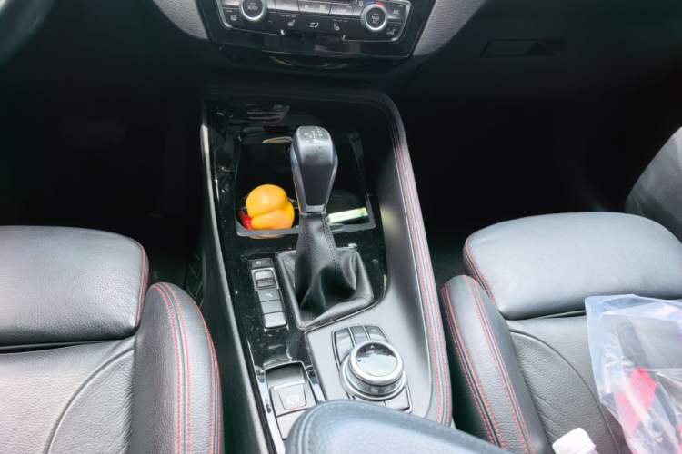Used BMW X1 2016 sDrive20Li Luxury Model Gear Lever