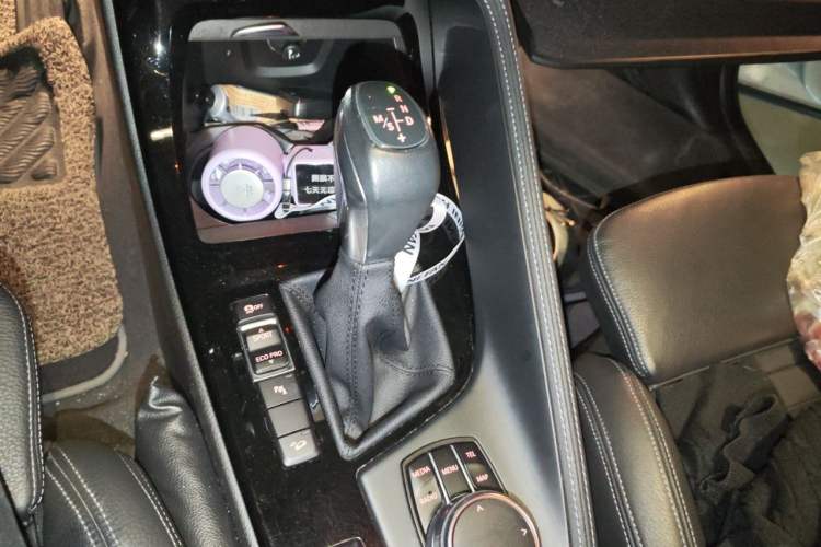 Used BMW X1 2016 xDrive20Li Luxury Model Gear Lever
