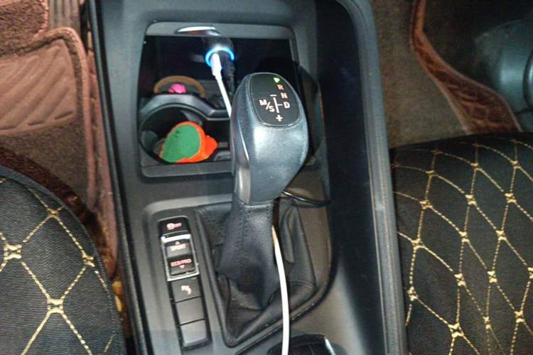 Used BMW X1 2016 sDrive18Li Premium Edition Gear Lever