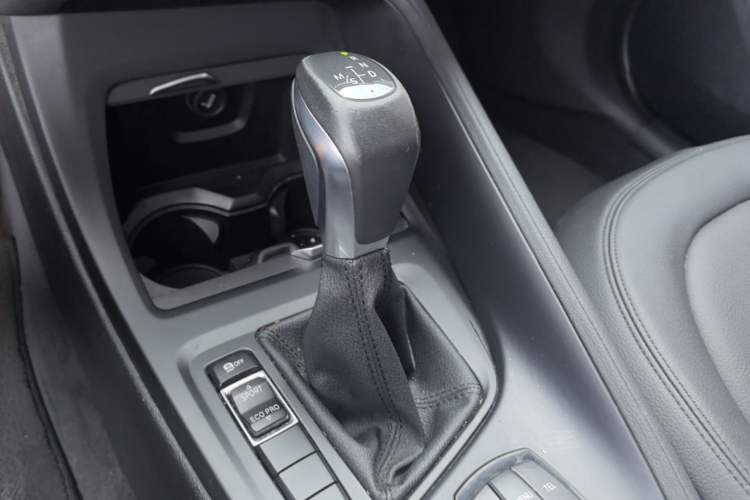 Used BMW X1 2016 sDrive18Li Fashion Model Gear Lever