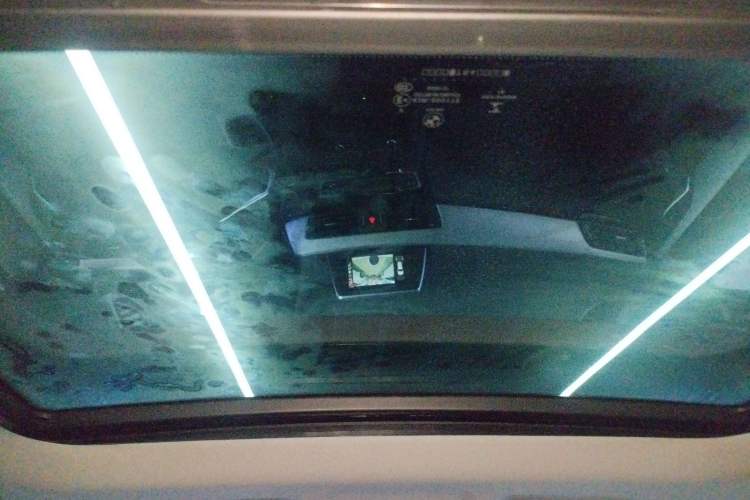 Used BMW X1 2016 sDrive18Li Premium Edition Headliner