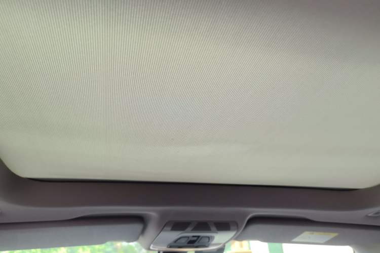 Used BMW X1 2016 sDrive18Li Luxury Model Headliner
