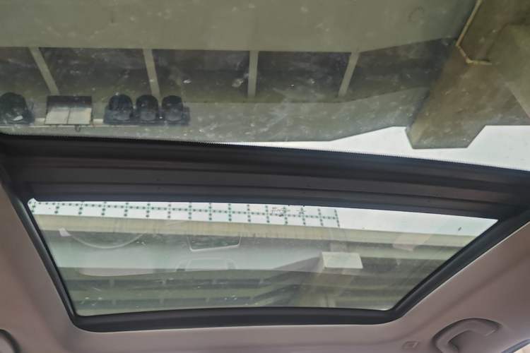 Used BMW X1 2016 sDrive18Li Fashion Model Headliner