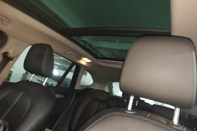 Used BMW X1 2016 sDrive18Li Fashion Model Headliner