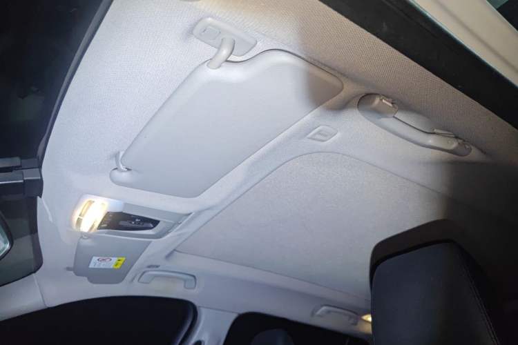 Used BMW X1 2016 sDrive18Li Fashion Model Headliner
