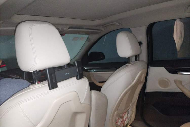 Used BMW X1 2016 sDrive18Li Luxury Model Headliner