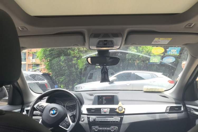Used BMW X1 2016 sDrive18Li Premium Edition Headliner