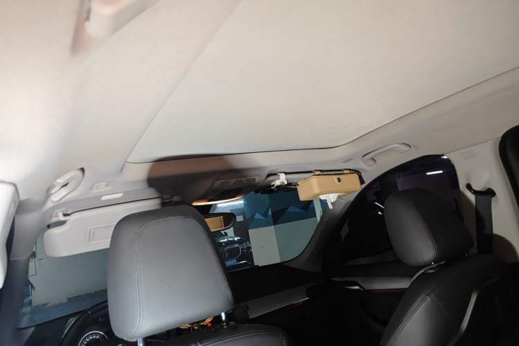 Used BMW X1 2016 sDrive18Li Premium Edition Headliner