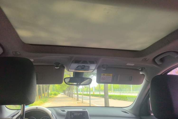 Used BMW X1 2016 sDrive18Li Premium Edition Headliner