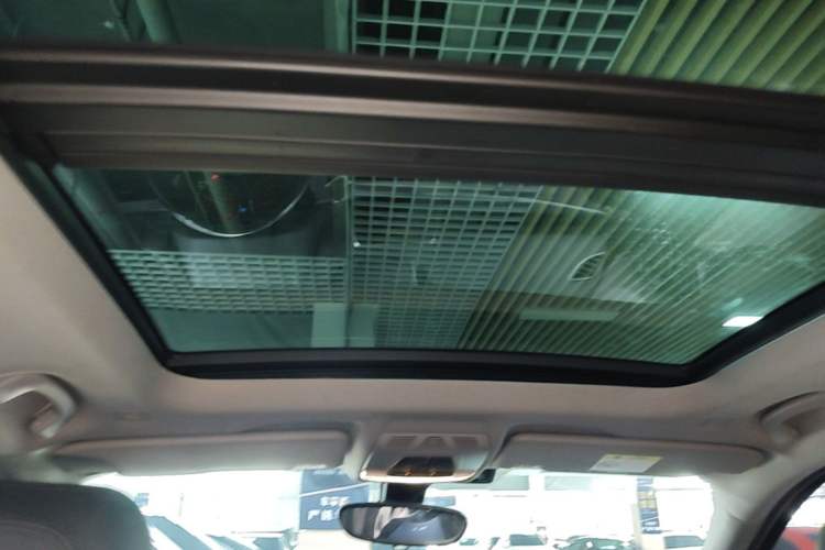 Used BMW X1 2016 sDrive18Li Premium Edition Headliner