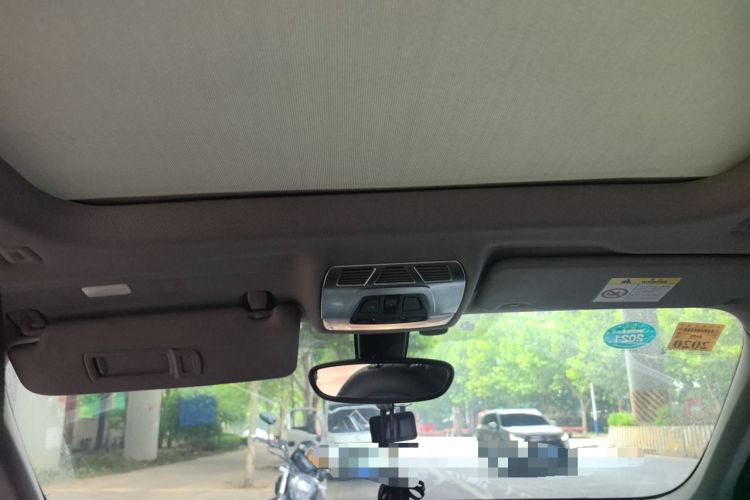 Used BMW X1 2016 sDrive18Li Premium Edition Headliner