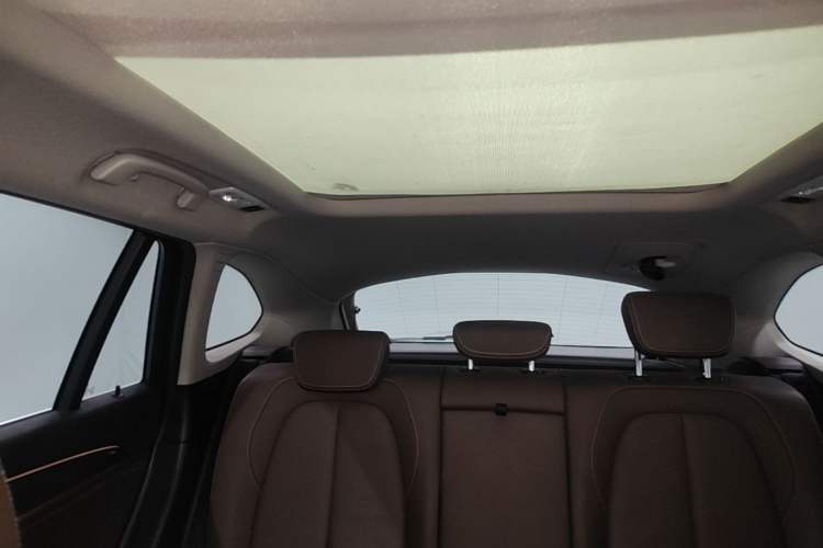 Used BMW X1 2016 sDrive18Li Luxury Model Headliner