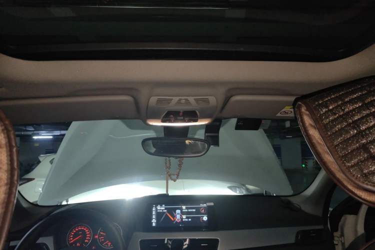 Used BMW X1 2016 sDrive18Li Fashion Model Headliner